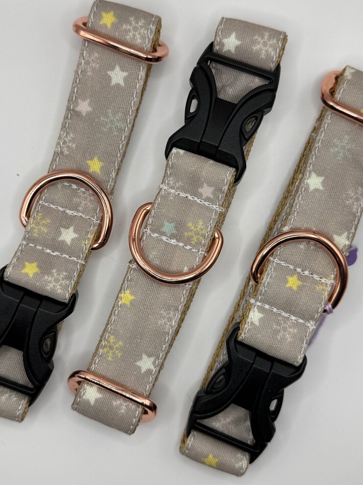 Outlet Collars - Medium