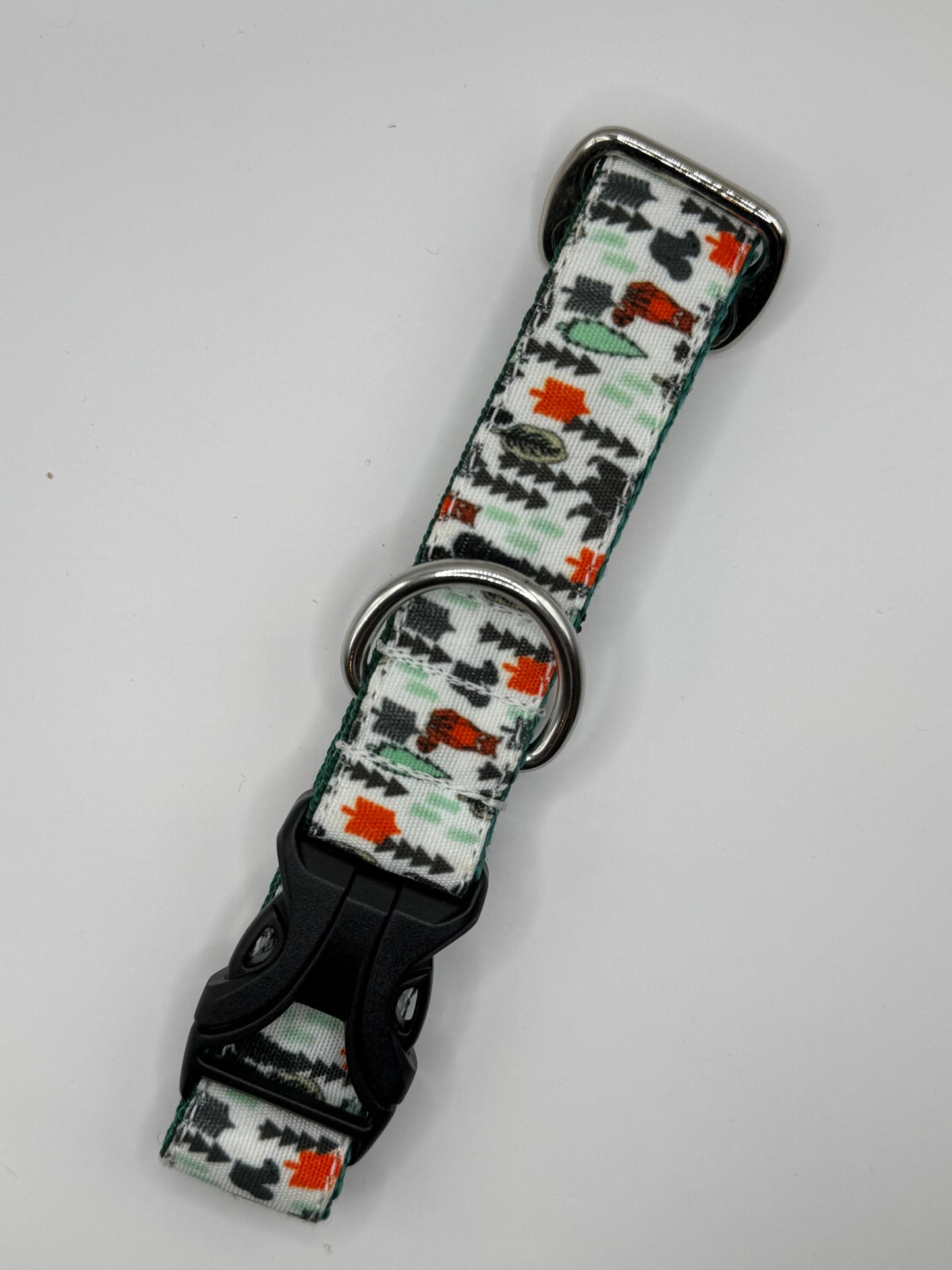 Outlet Collars - Medium