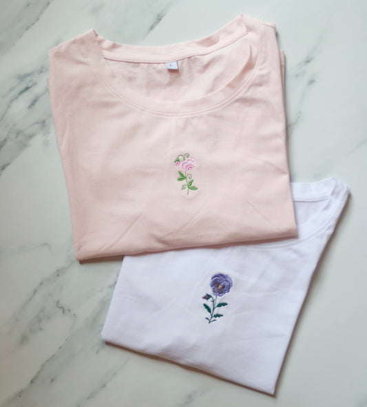 Birth Flower Cropped T-Shirt